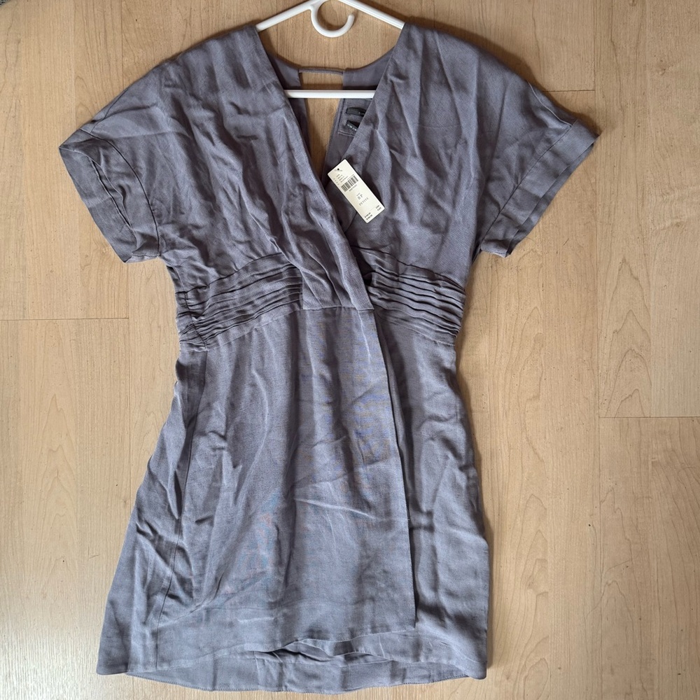 Anthropologie Petite Short Sleeve Pleated Linen Dress